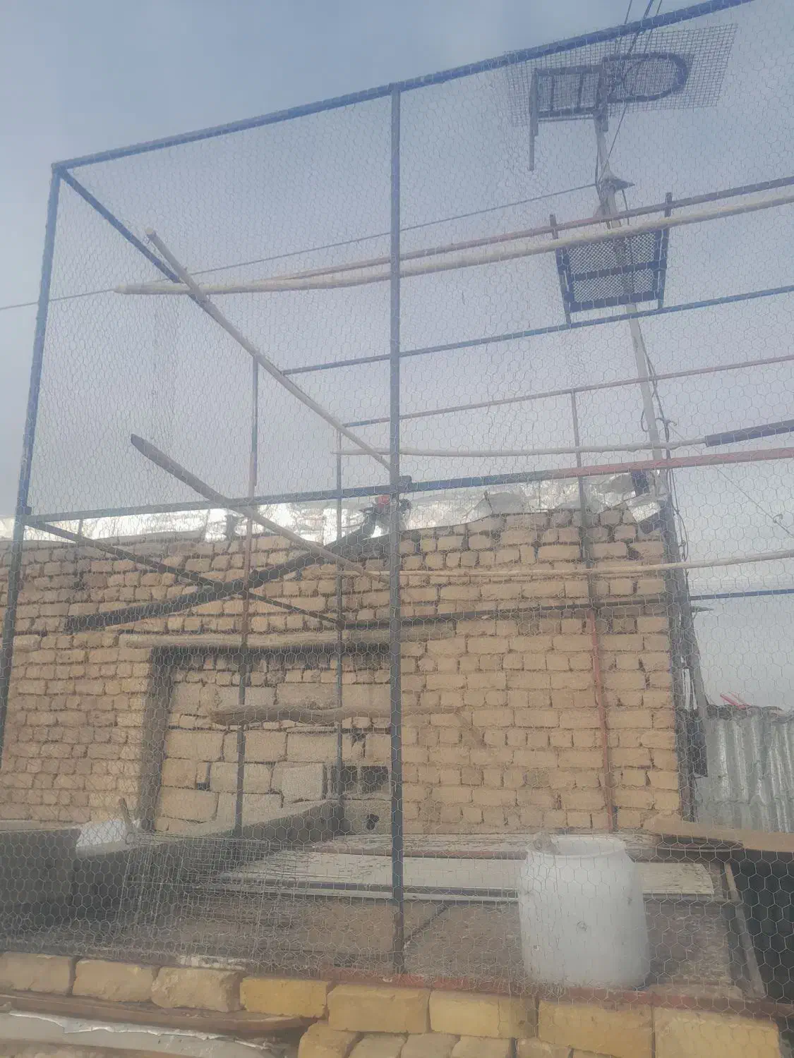 قفس|لوازم جانبی حیوانات|رزن, |دیوار