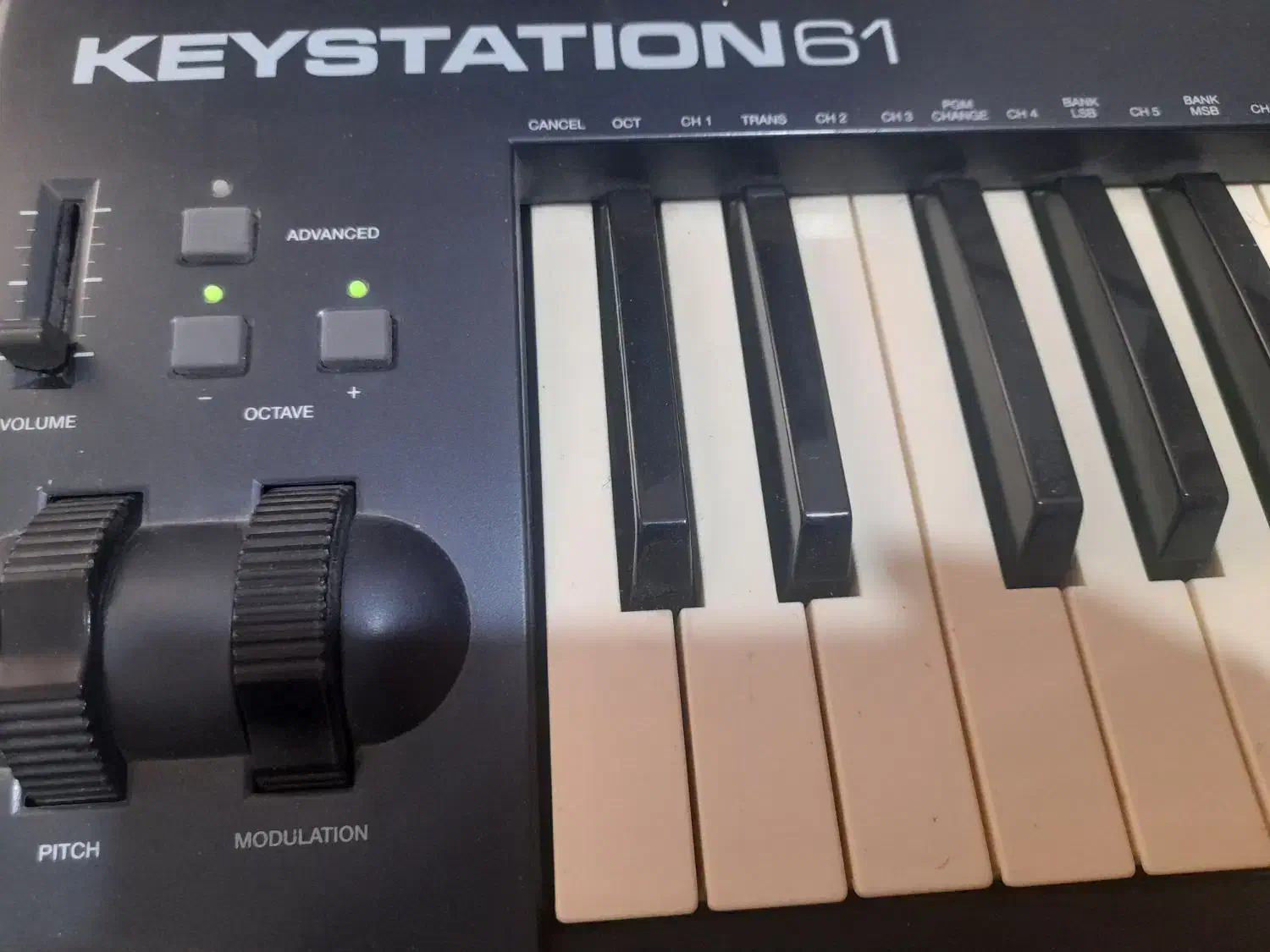 میدی کنترلر|پیانو، کیبورد، آکاردئون|شیراز, سیاه سنگ|دیوار