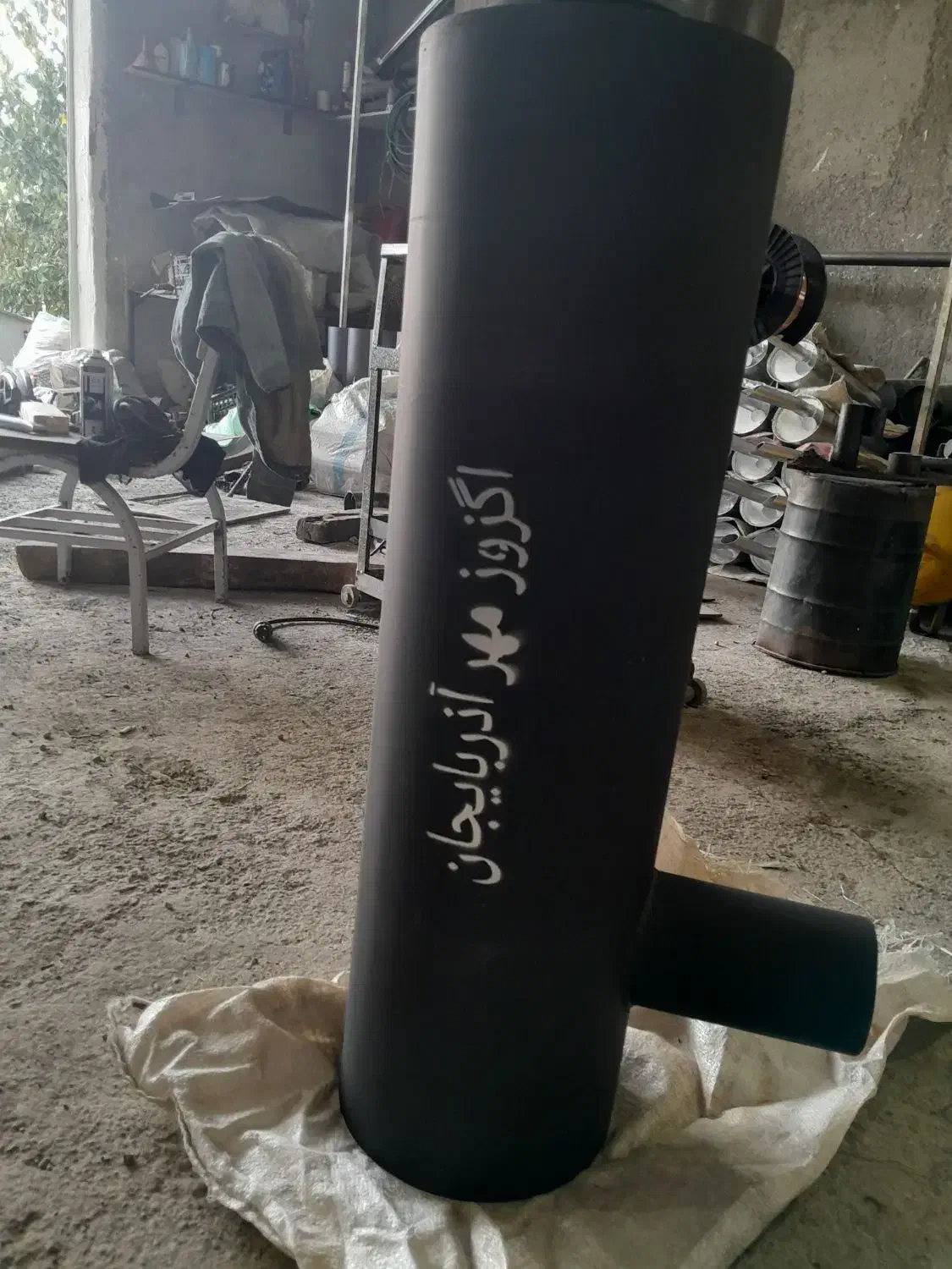 اگزوز کامیون ولوو|قطعات یدکی و لوازم جانبی|اردبیل, |دیوار