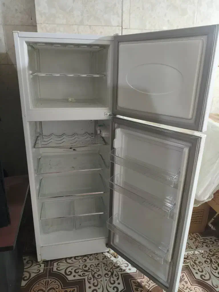 یخچال|یخچال و فریزر|نظرآباد, شهرک سید جمال الدین|دیوار