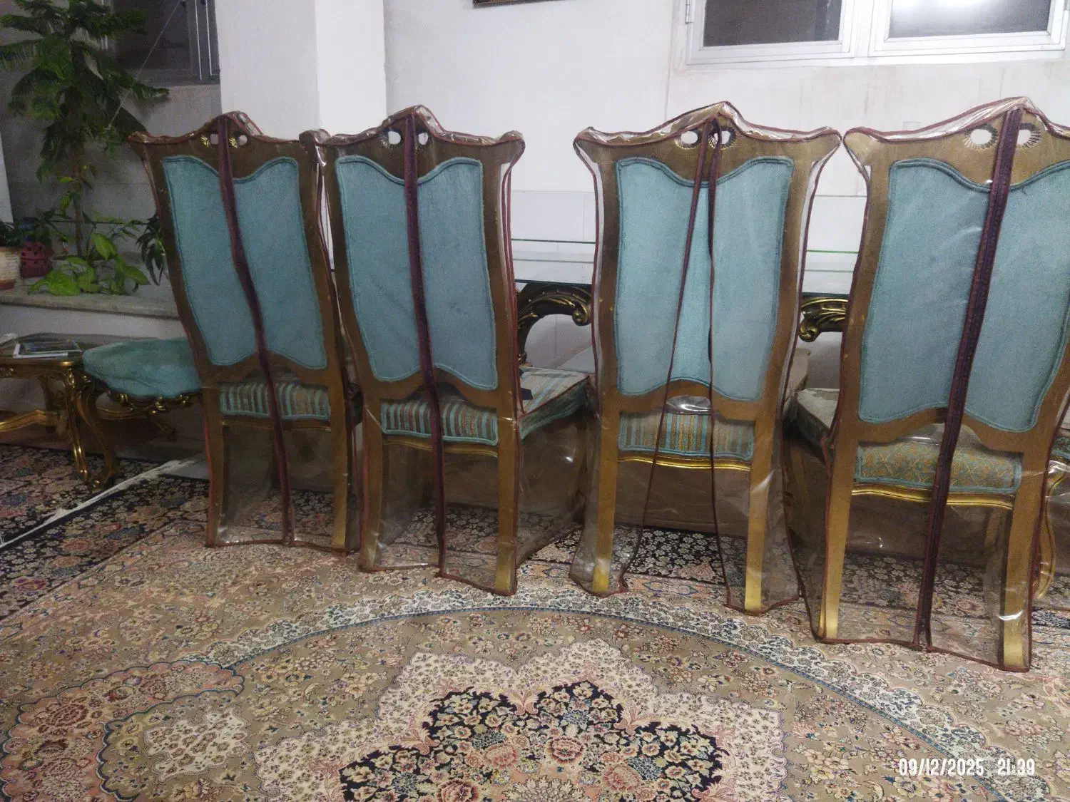 فروش مبل و میز ناهار خوری|مبلمان خانگی و میز عسلی|کوهپایه, |دیوار