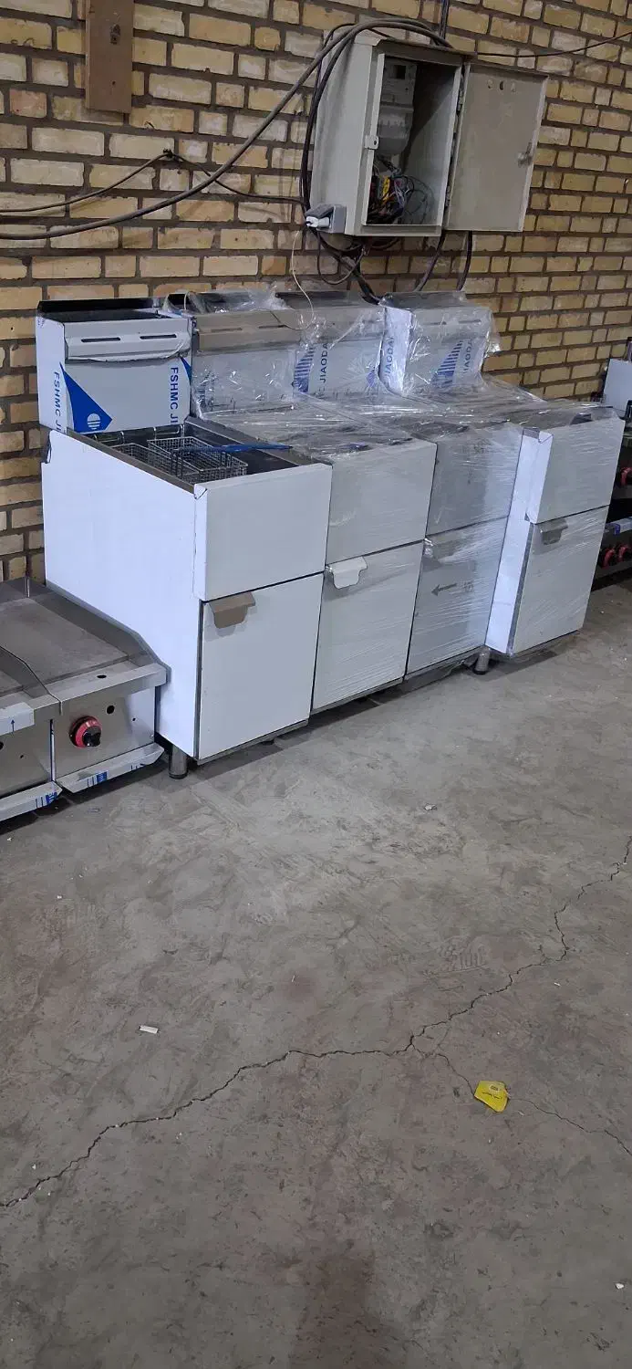 سرخکن طرح دین/سوخاری/هود/پاستاپز/فراغذیه|کافی‌شاپ و رستوران|تهران, شیخ هادی|دیوار