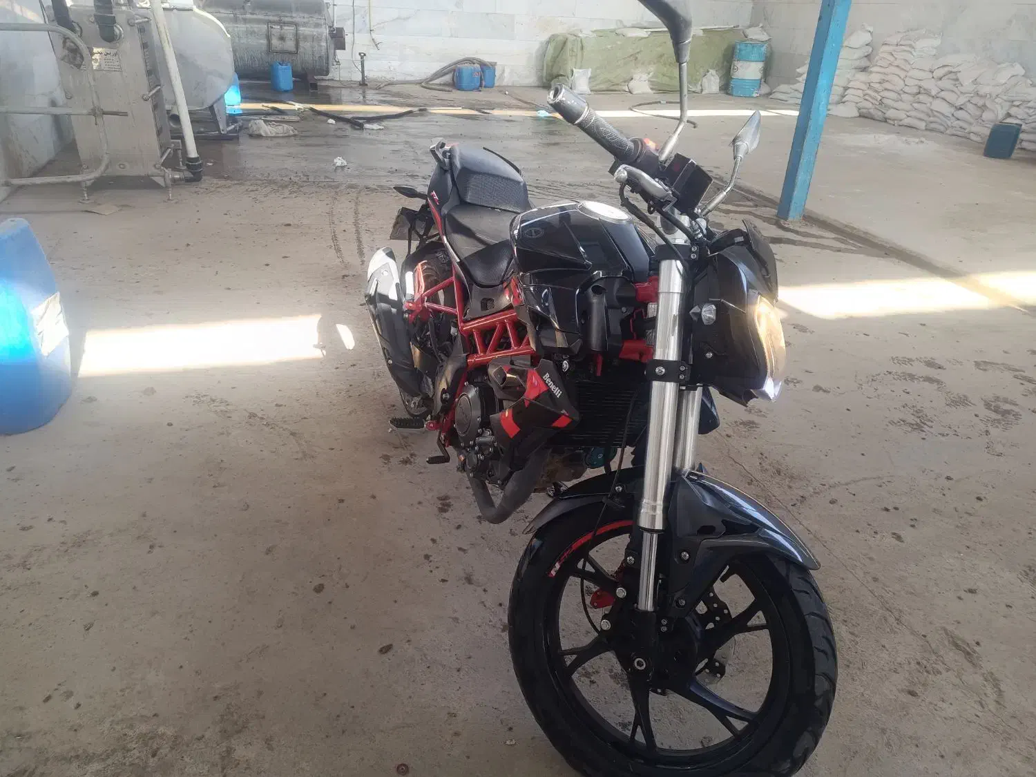 بنلی 250 مدل 1401|موتورسیکلت|پاکدشت, پاکدشت (مامازند)|دیوار