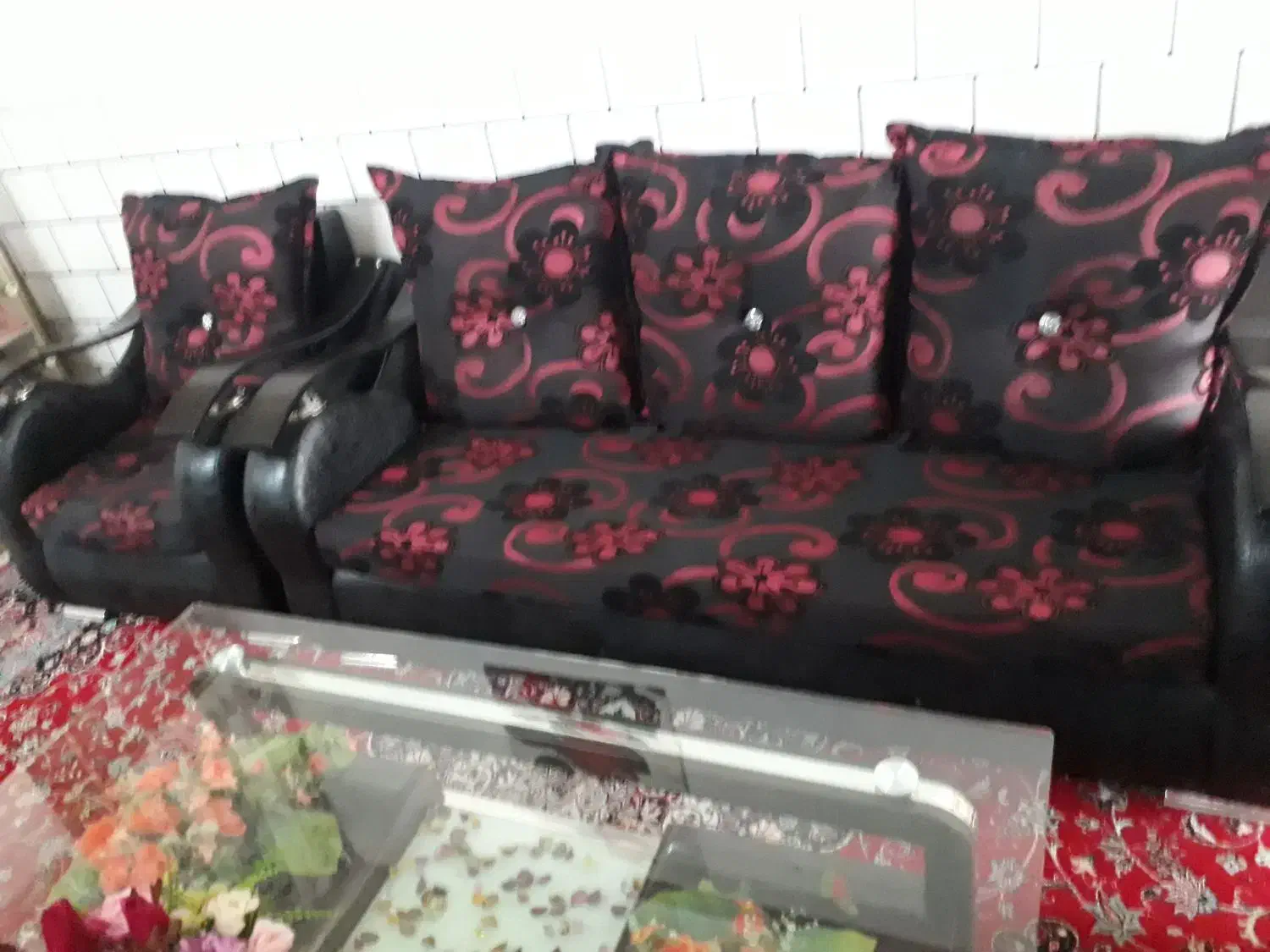 مبل راحتی سالم کار کرده|مبلمان خانگی و میز عسلی|اصفهان, تیران|دیوار