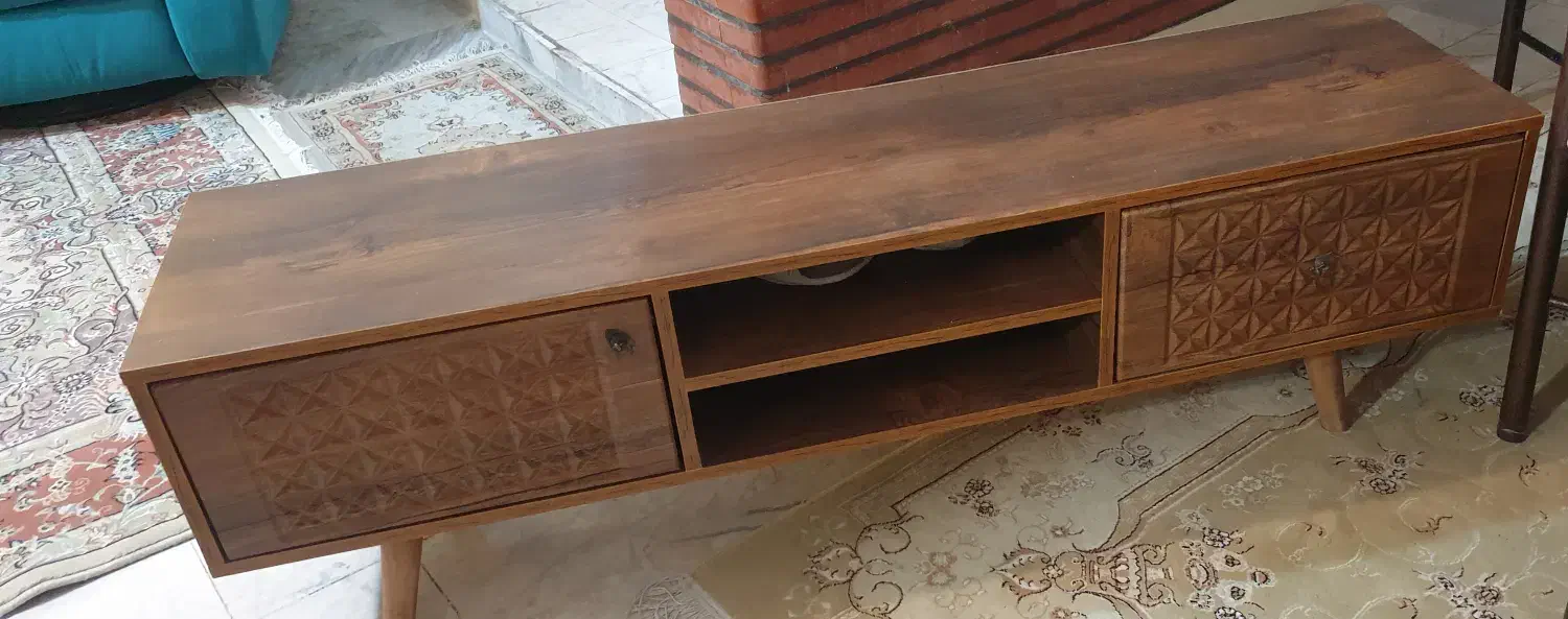 جاکفشی ومیز زیر تلویزیون|میز تلویزیون|تهران, سازمان برنامه جنوبی|دیوار