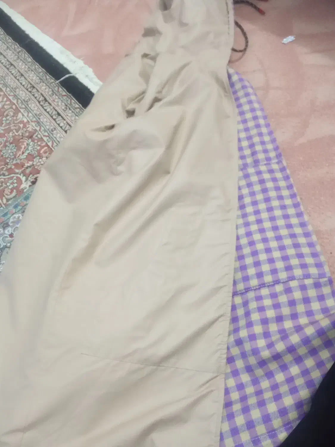 پافر و بارونی|لباس|چناران, |دیوار