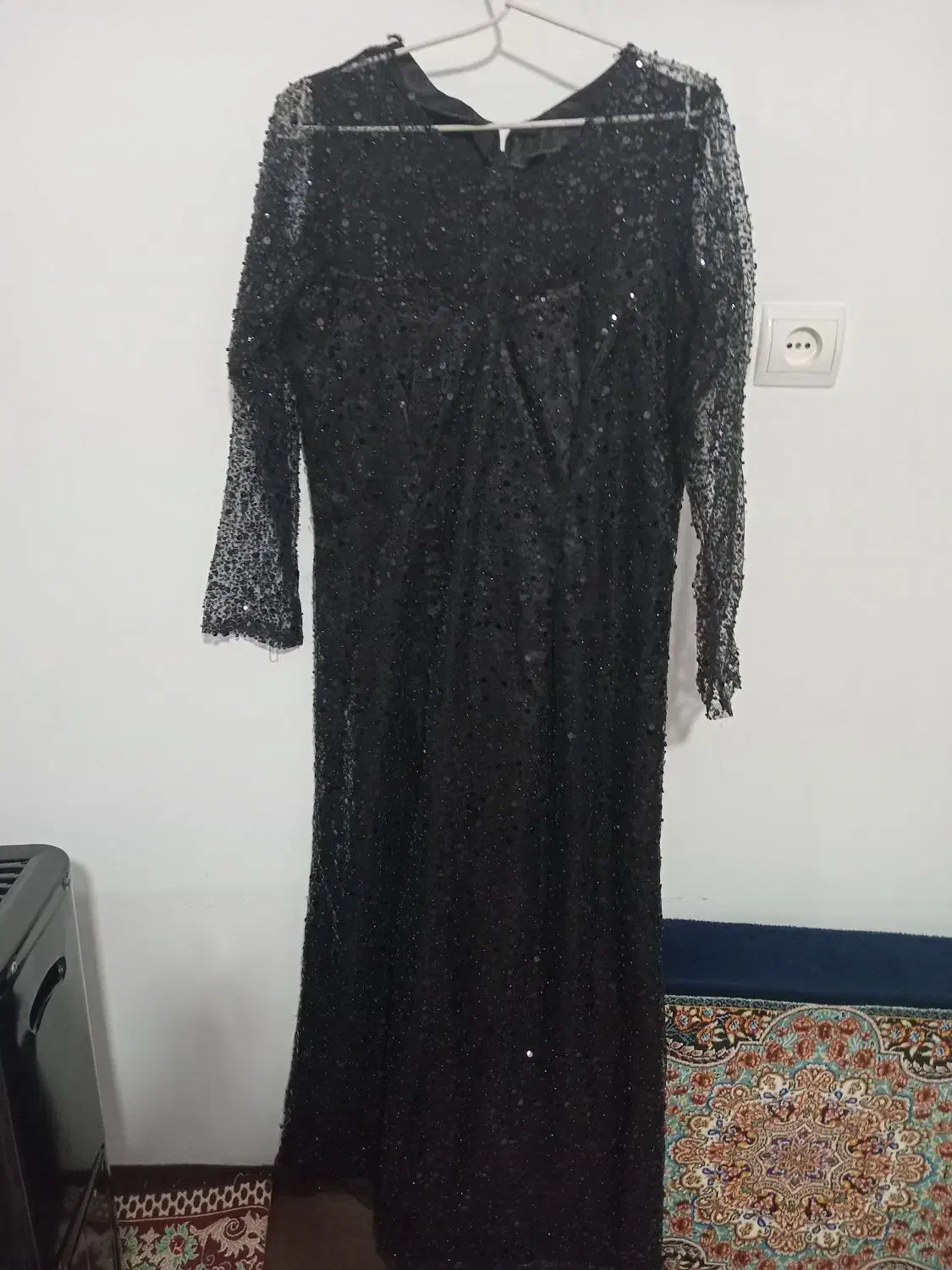 لباس مجلسی|لباس|قرچک, باقرآباد|دیوار