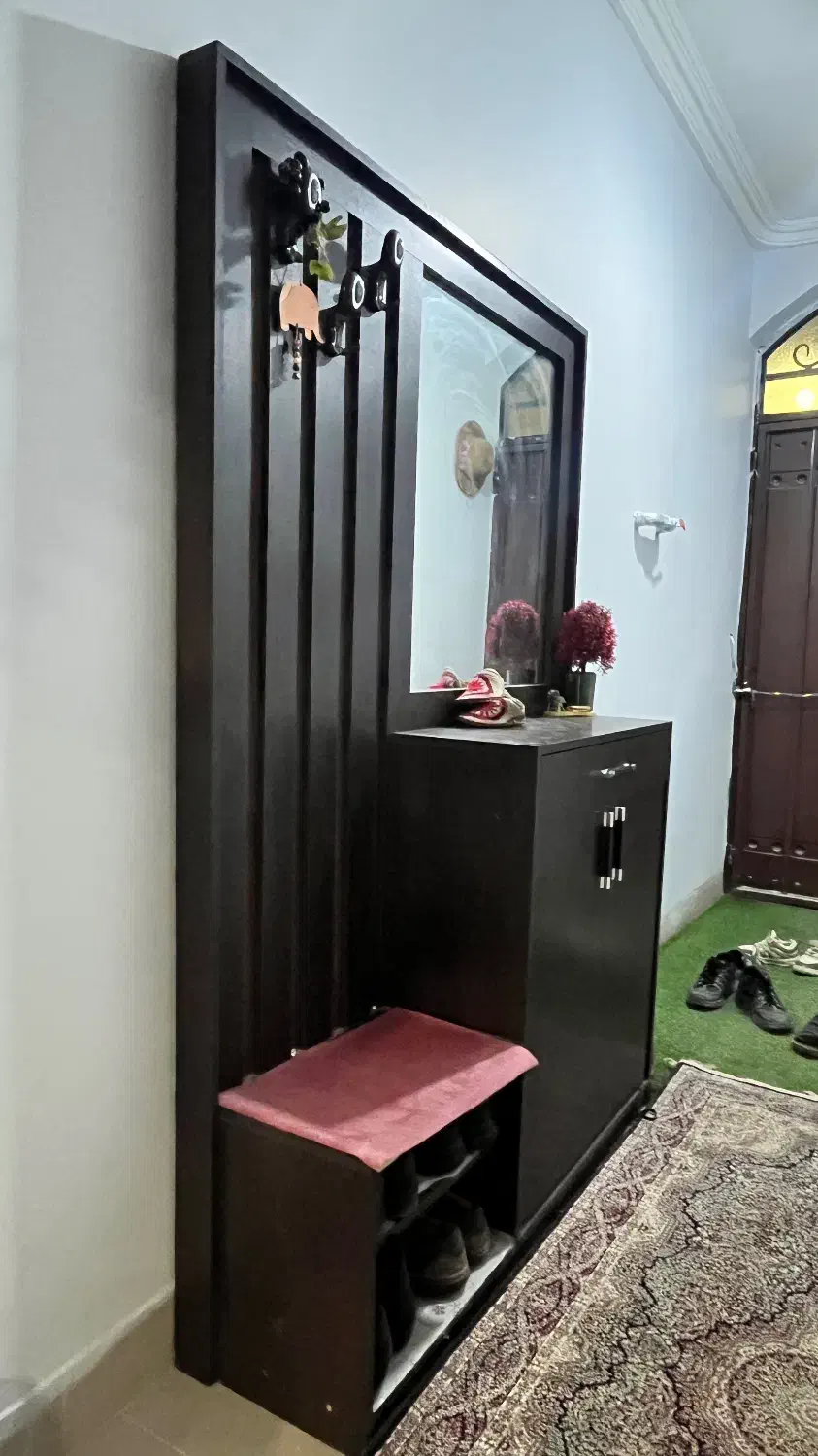 جاکفشی|جاکفشی، کمد، دراور|جم, |دیوار