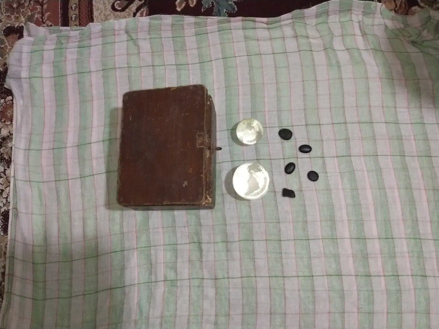 وسایل قدیمی (عتیقه جات)|کلکسیون اشیاء عتیقه|سرایان, |دیوار