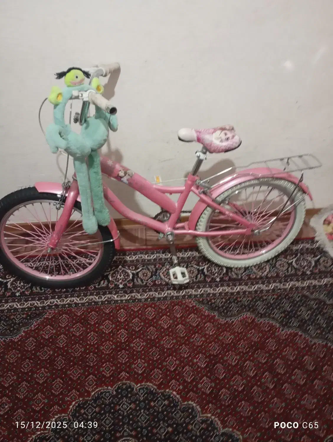 دوچرخه صورتی دخترونه|دوچرخه، اسکیت، اسکوتر|پارس‌آباد, |دیوار