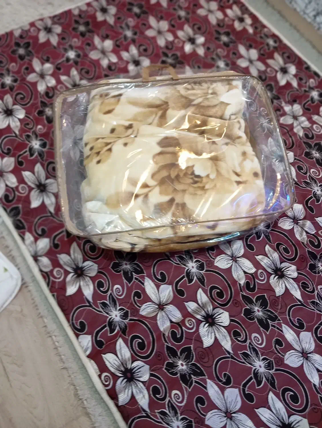 تشک و پتو|رختخواب، بالش، پتو|قشم, |دیوار