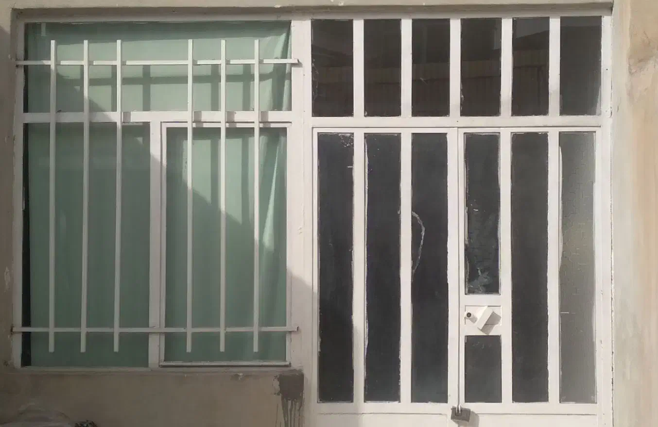 در ،پنجره|مصالح و تجهیزات ساختمان|نیشابور, میدان حافظ|دیوار