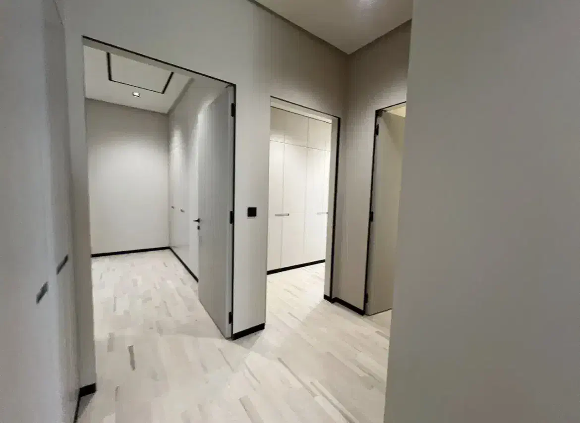 دیباجی جنوبی/۲۲۲متر ۲خواب ۱مستر/نوساز/تکواحدی/2P