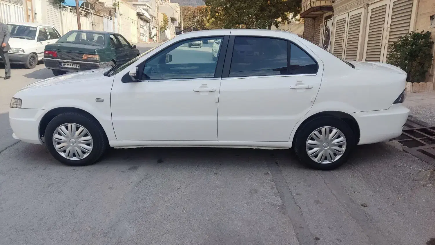 سورن پلاسef7مدل1403 برج11|خودرو سواری و وانت|خرمآباد, |دیوار