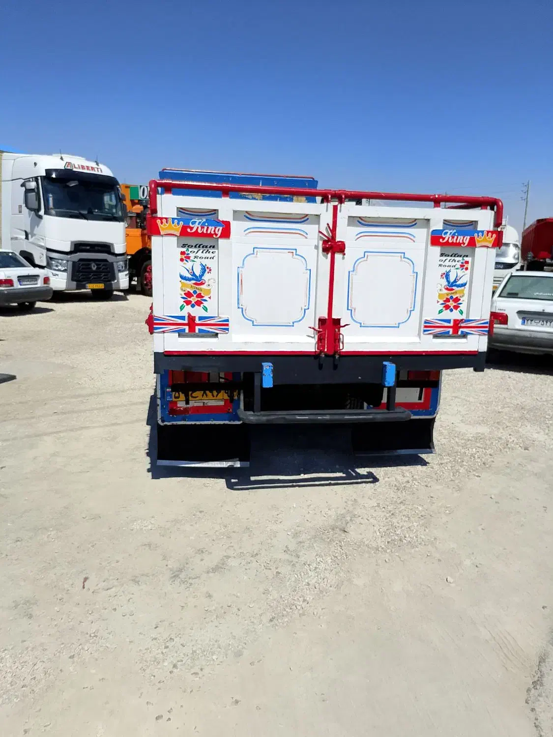 فروشی قیمت توافقی|خودرو سنگین|فیروزآباد (فارس), |دیوار