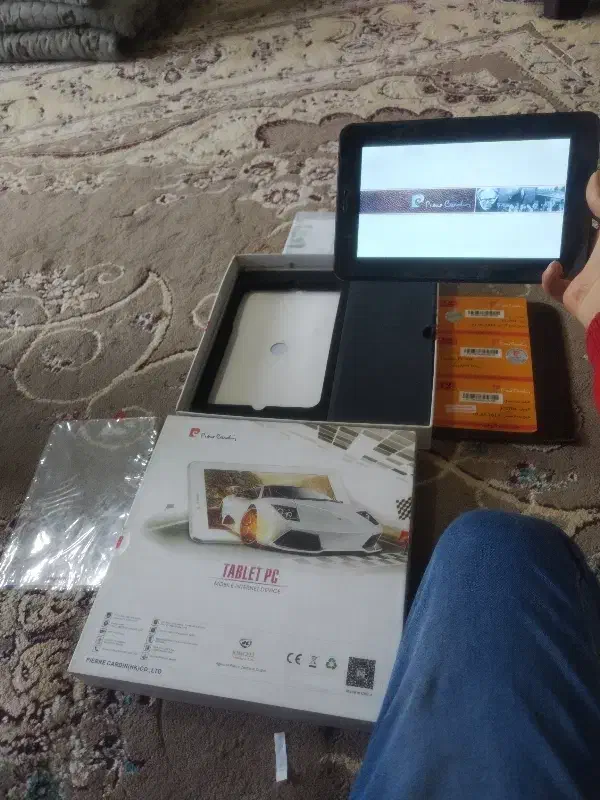 تلبت نو|تبلت|مشهد, شایه|دیوار