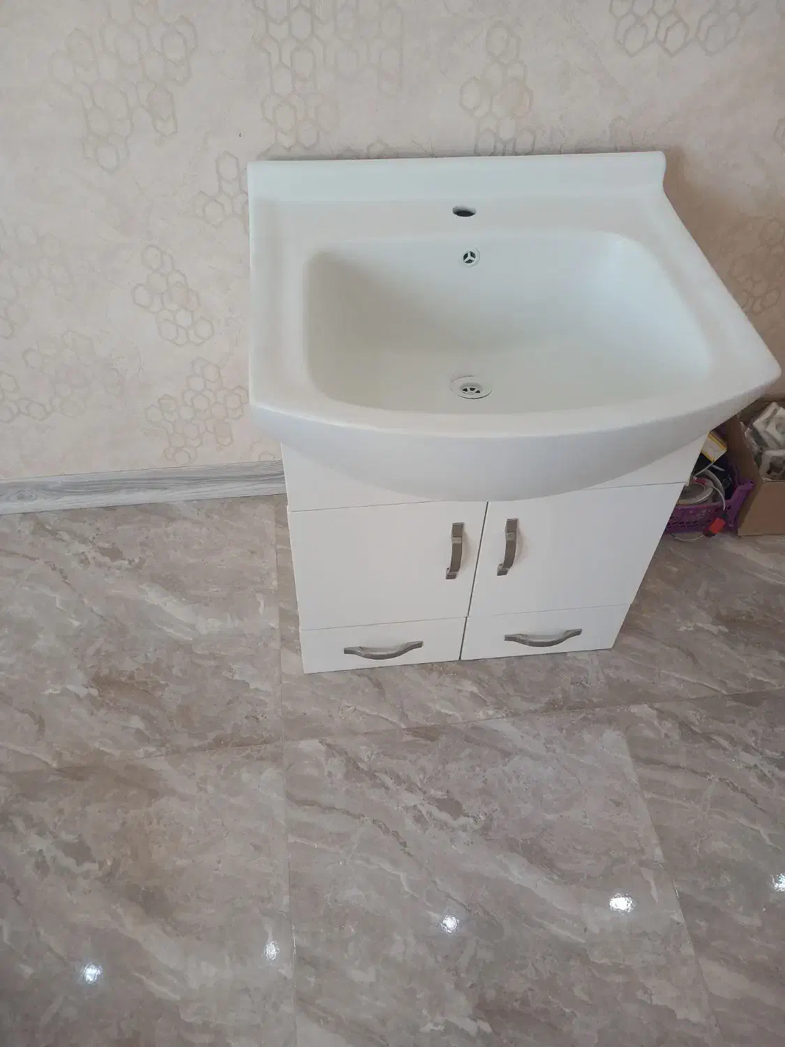 روشویی|لوازم سرویس بهداشتی|سمنان, |دیوار