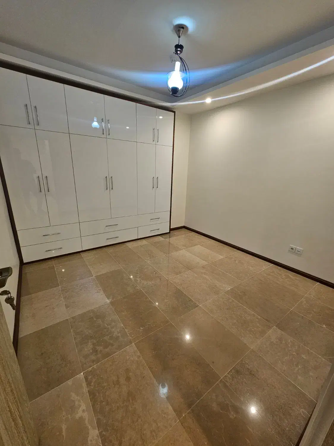 138متر ۳خواب شخصی ساز/نوساز/چیتگر کوهک