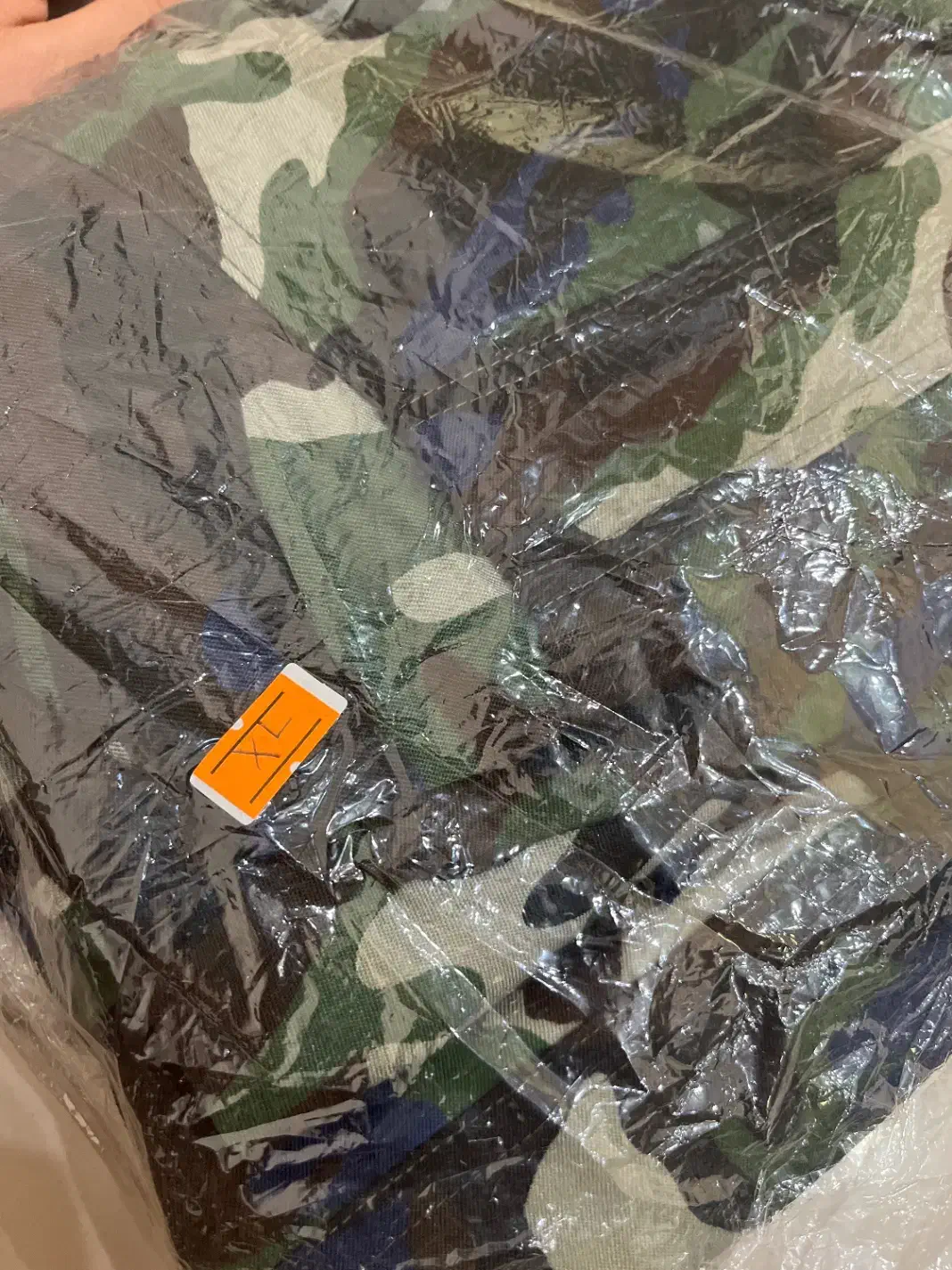 لباس نظامی پدافند ارتش|لباس|اصفهان, آبشار|دیوار