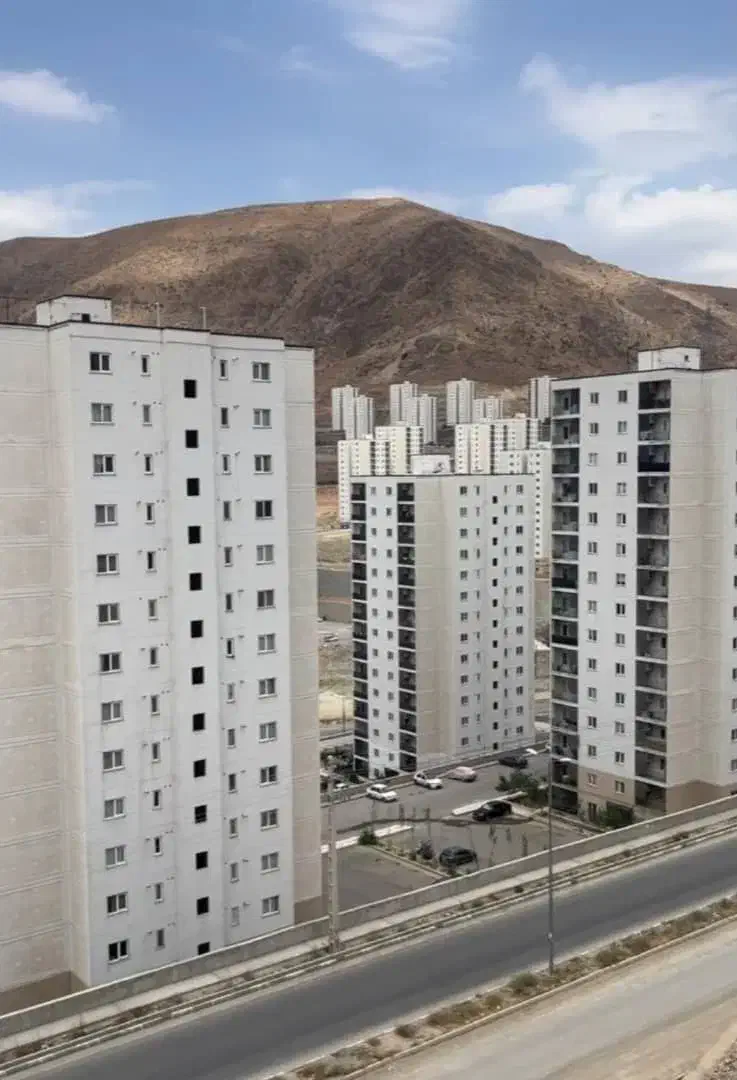 آپارتمانپردیس طبقه۱۲ جنوبی ..جنب لواسان|فروش آپارتمان|تهران, بوستان سرخه حصار|دیوار