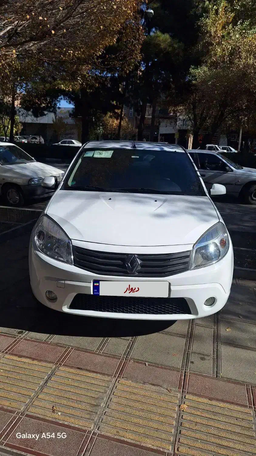 ساندرو اتومات مدل ۱۳۹۵|خودرو سواری و وانت|قم, شهدا|دیوار