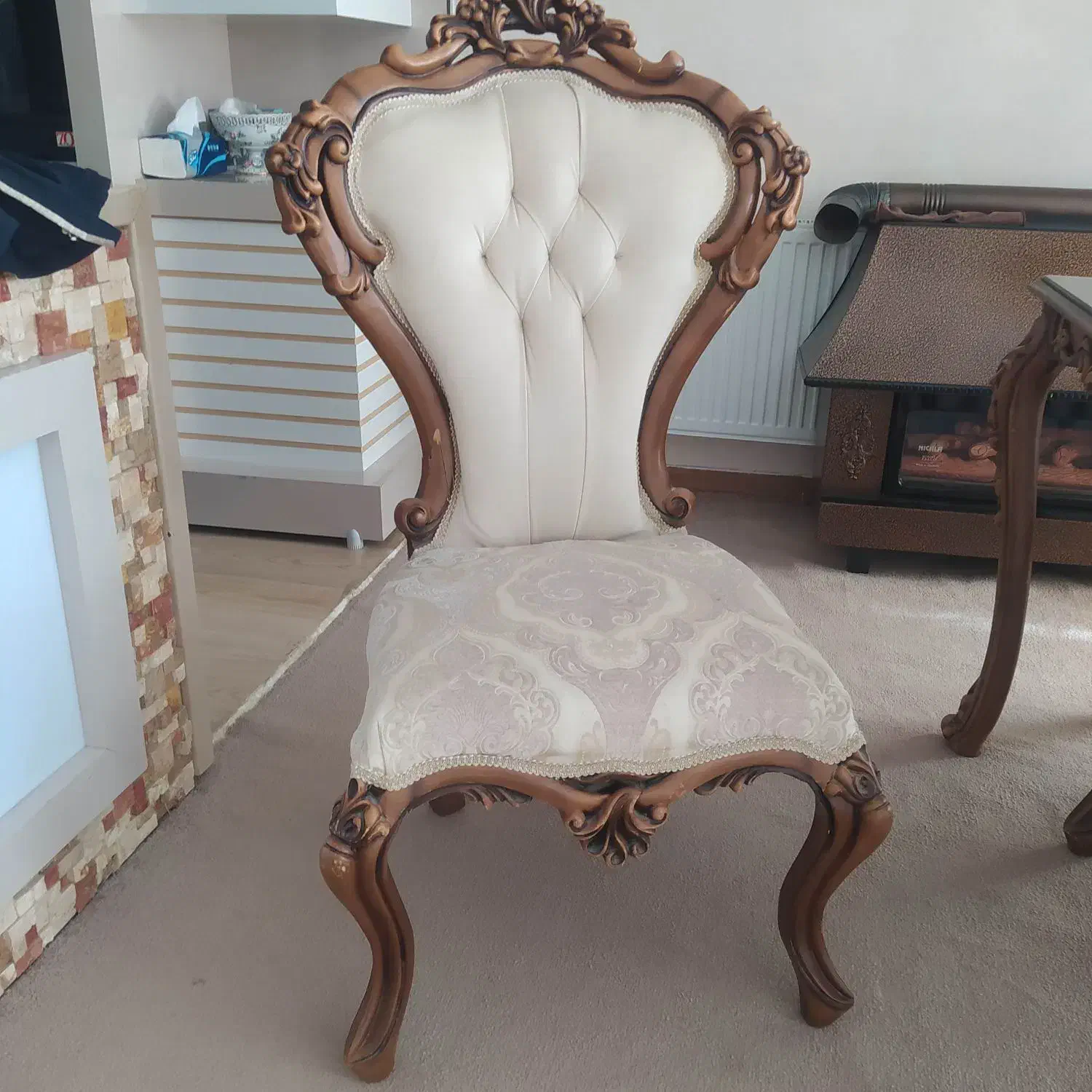 میز و صندلی نهارخوری ۶نفره|میز و صندلی غذاخوری|مریوان, |دیوار