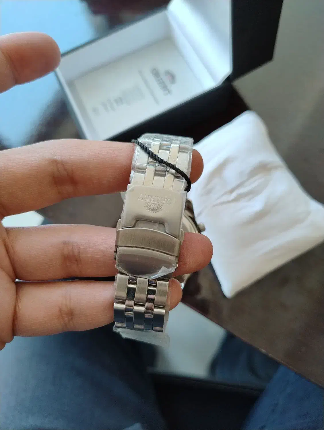 ساعت اورینت اصلی آکبند|ساعت|اصفهان, آفاران|دیوار