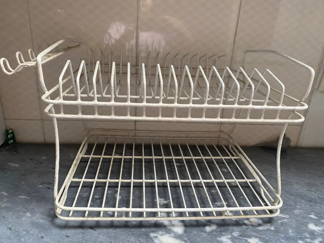 آبچکان|آب‌چکان و نظم‌دهنده ظروف|همدان, |دیوار