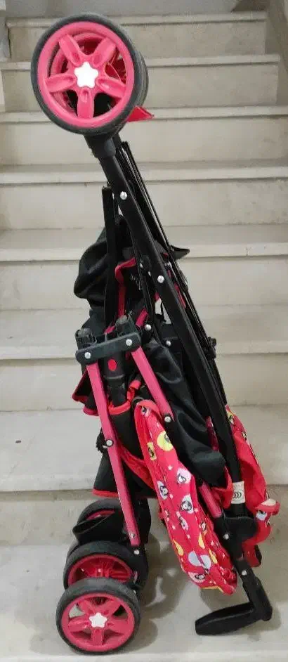 کالسکه کودک|کالسکه و لوازم جانبی|رشت, کوی غلام نیا|دیوار