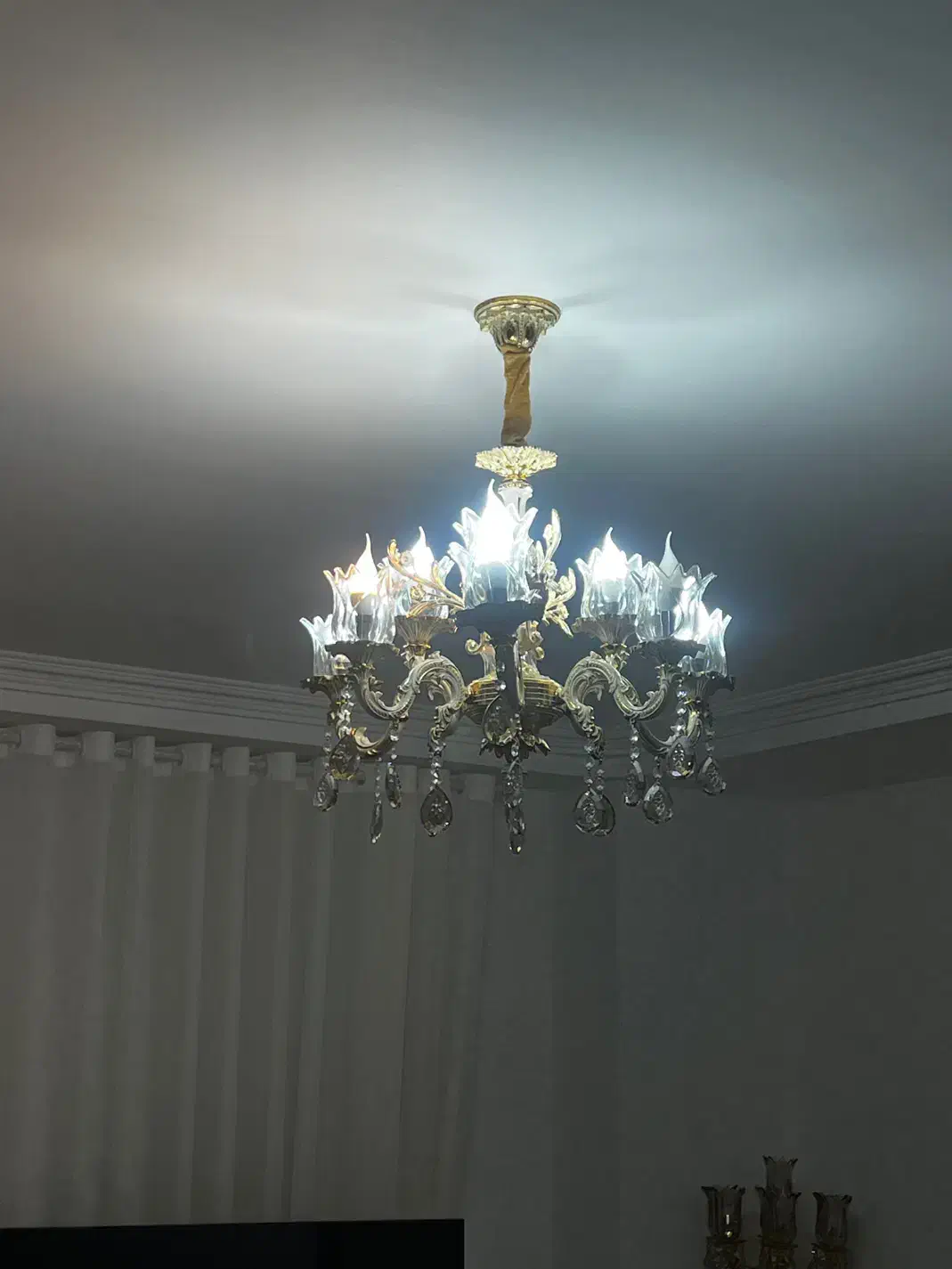 لوستر|لوستر و چراغ آویز|بندر انزلی, کارآموزی|دیوار