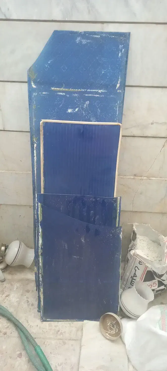 شیشه|کلکسیون اشیاء عتیقه|خمینی‌شهر, |دیوار