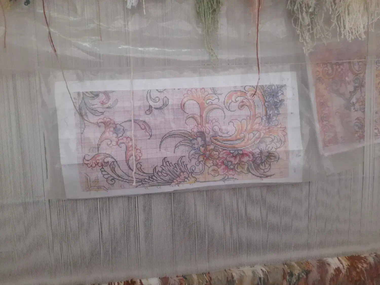 قالیچه نیمه کاره کناره|فرش|اسکو, |دیوار