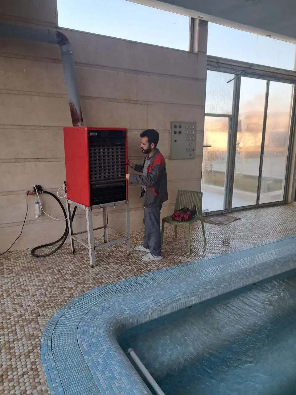 تعمیر سرویس نصب نصاب سرویسکار پکیج آبگرمکن دیواری|خدمات پیشه و مهارت|کرمانشاه, |دیوار