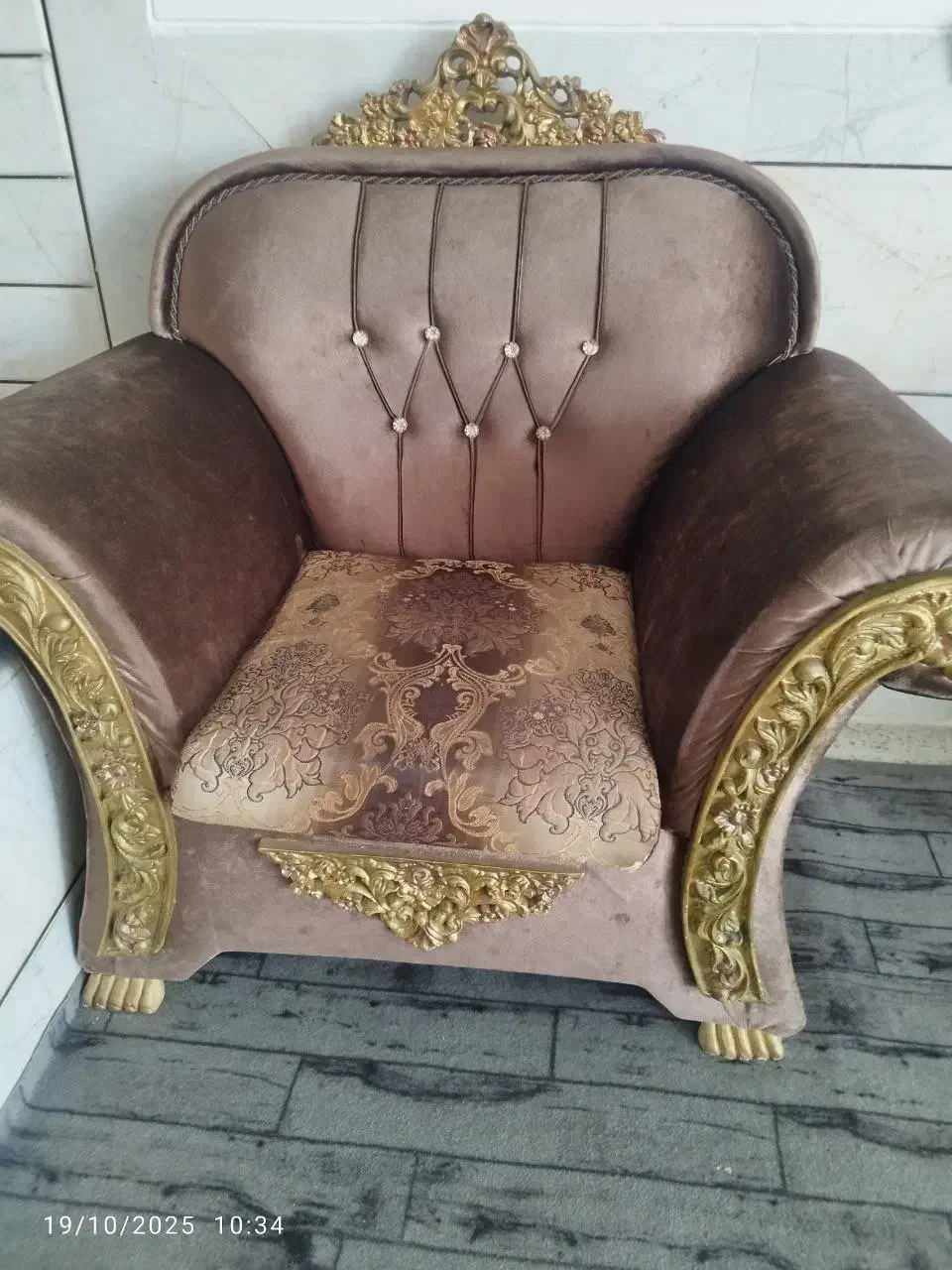 مبل کلاسیک|مبلمان خانگی و میز عسلی|لنجان, |دیوار