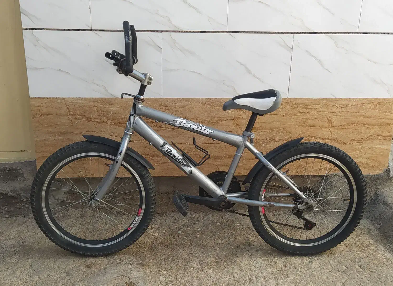 دوچرخه ۲۰ سالم وتمیز|دوچرخه، اسکیت، اسکوتر|شال, |دیوار