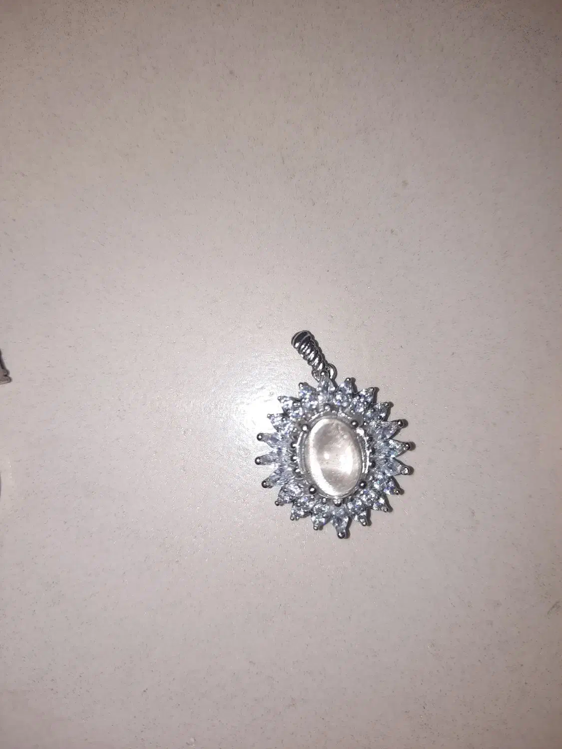 گردن اویز نقره|کلکسیون اشیاء عتیقه|کرج, شهرک بنفشه|دیوار