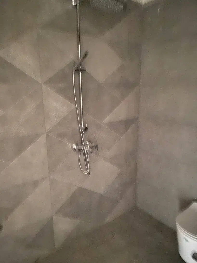 ۹۰ متر کلید نخورده نصرت شرقی