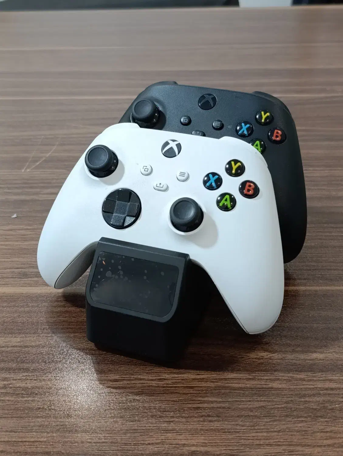 دسته xbox سری اس به همراه شارژر و باتری|کنسول، بازی ویدئویی و آنلاین|اصفهان, خواجو|دیوار
