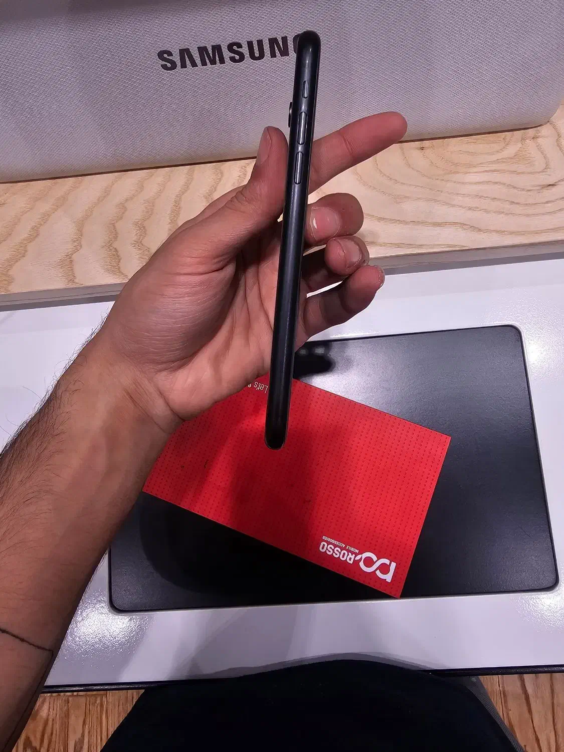 گوشی XR حافظه 64|موبایل|تهران, آسمان|دیوار