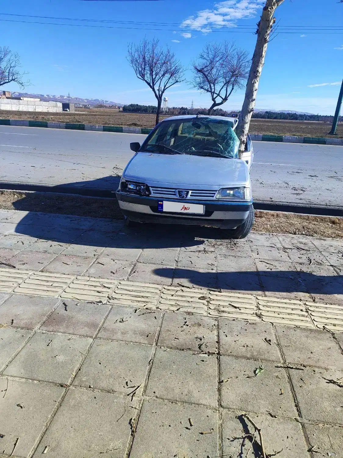 پژو ۴۰۵|خودرو سواری و وانت|بروجرد, |دیوار