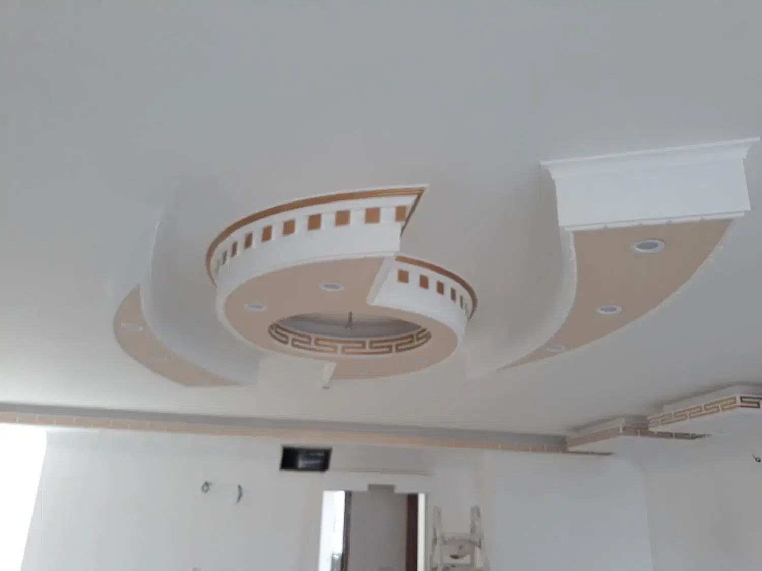 نقاشی ساختمان|خدمات پیشه و مهارت|سمنان, |دیوار