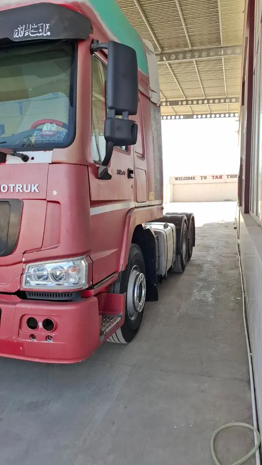 کشنده هوو مدل 2007|خودرو سنگین|مشهد, انقلاب|دیوار