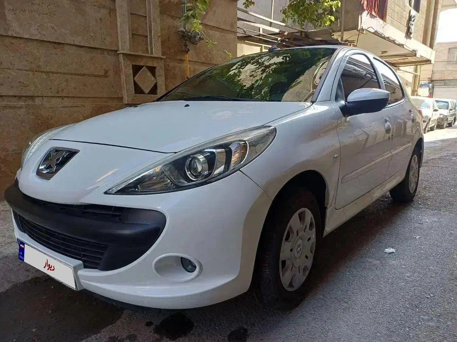 207i مدل ۴۰۱ تحویلی ۴۰۲|خودرو سواری و وانت|کرج, حصارک بالا|دیوار