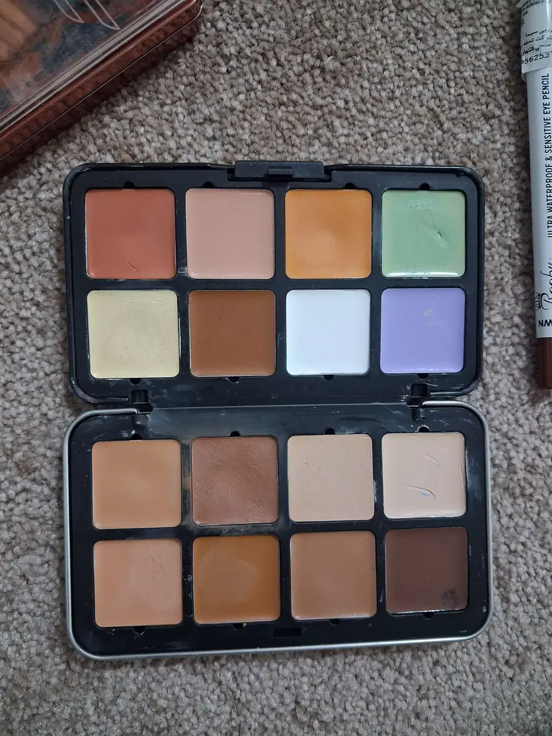 فروش وسایل میکاپ در حدنوو|آرایشی، بهداشتی، درمانی|میبد, |دیوار