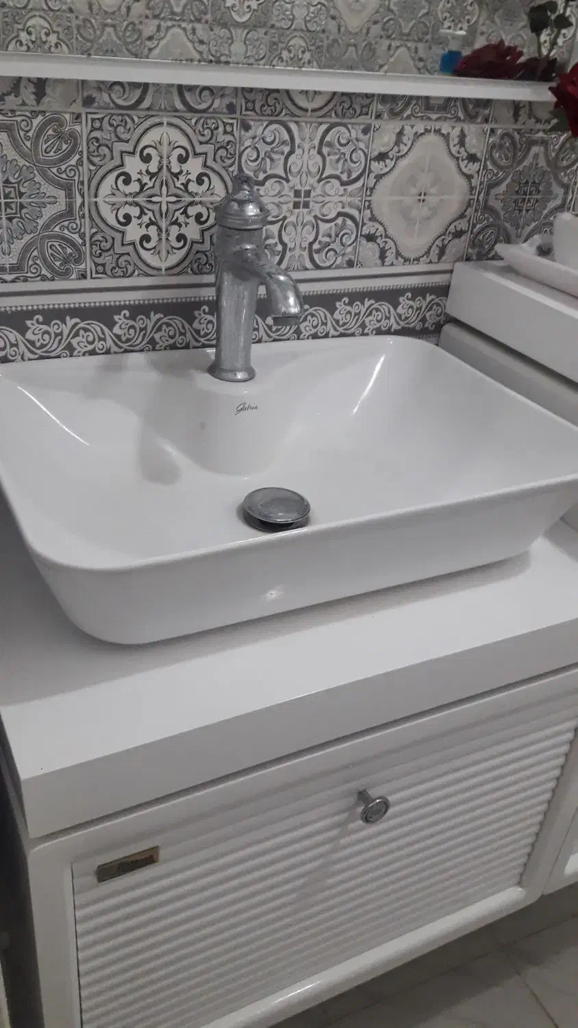 نصب و تعمیر پمپ آب نصب و شیر الات|خدمات پیشه و مهارت|اردبیل, |دیوار