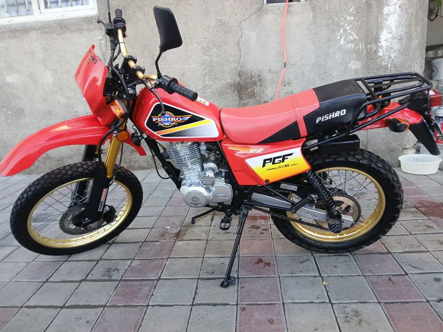 تریل 200 پیشرو خشک|موتورسیکلت|همدان, |دیوار