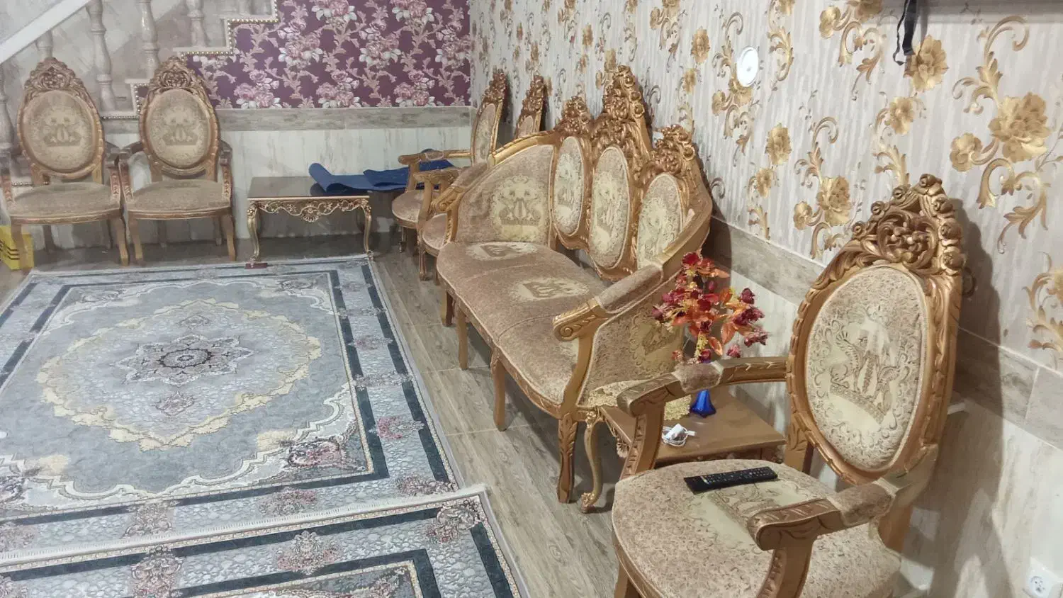 مبل سلطنتی|مبلمان خانگی و میز عسلی|خرمدره, |دیوار