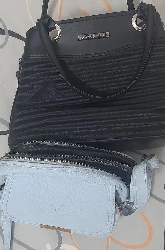 دو عدد کیف سالم|کیف، کفش، کمربند|فلاورجان, |دیوار