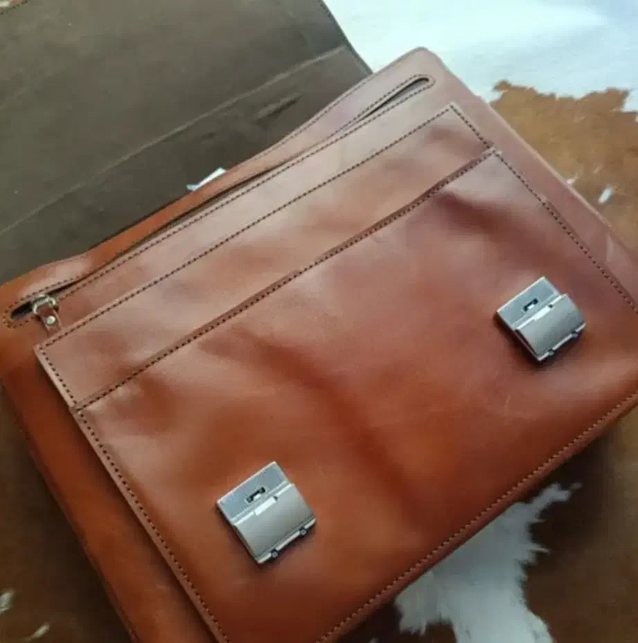 کیف دیپلمات مردانه چرم طبیعی|کیف، کفش، کمربند|پرند, فاز ۶|دیوار