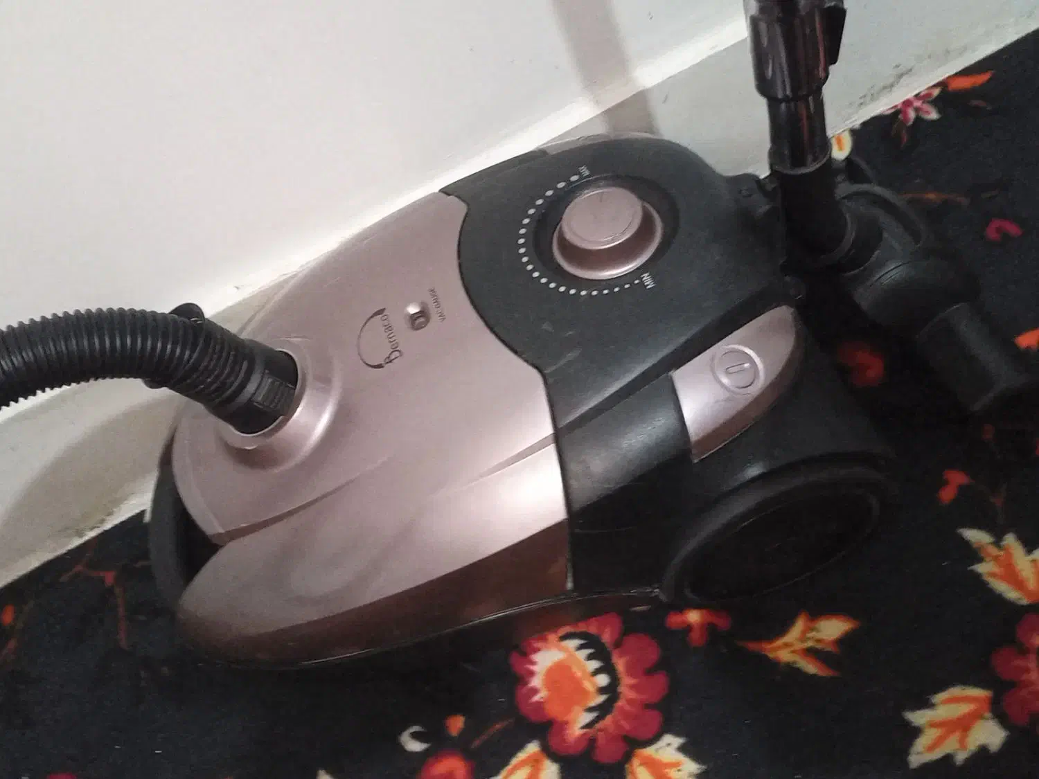 جاروبرقی|جاروبرقی، جارو شارژی، بخارشو|زابل, |دیوار